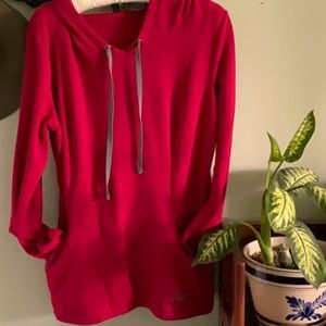 Roots pullover hoodie